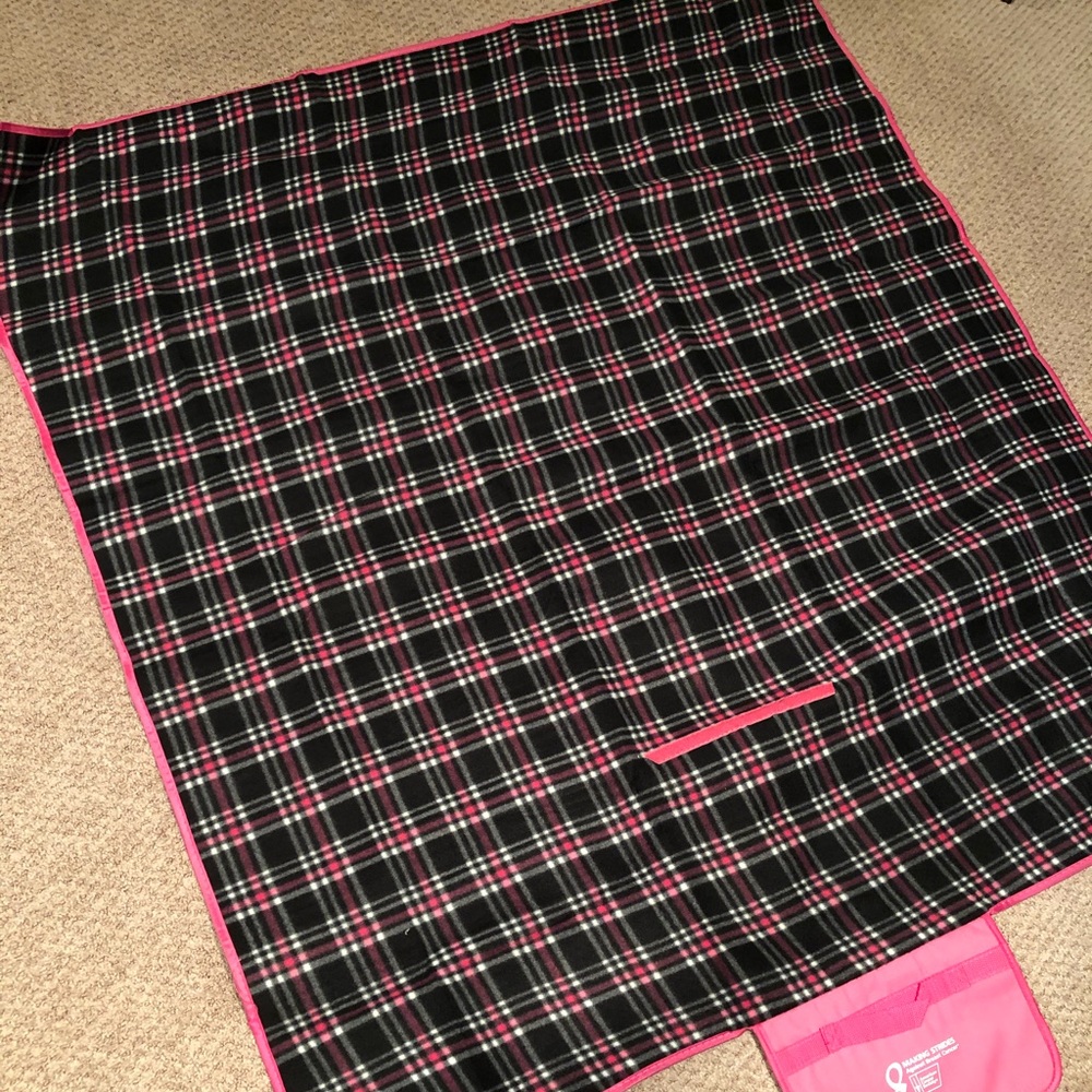 Foldable mat - Picture 2 of 4